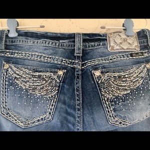 Miss Me Crop Jeans. Gently worn